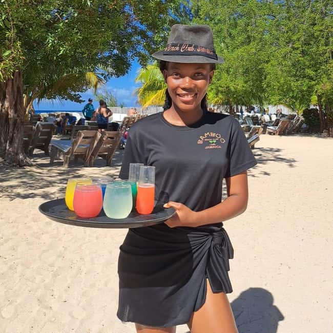 Falmouth: Bamboo Beach Club & Dunn's River Falls - The drive through Cornwall County