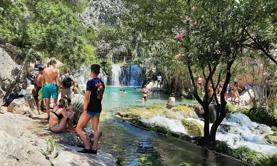 From Alicante/Benidorm: Guadalest & Algar Waterfalls Tour - Who should book this experience?