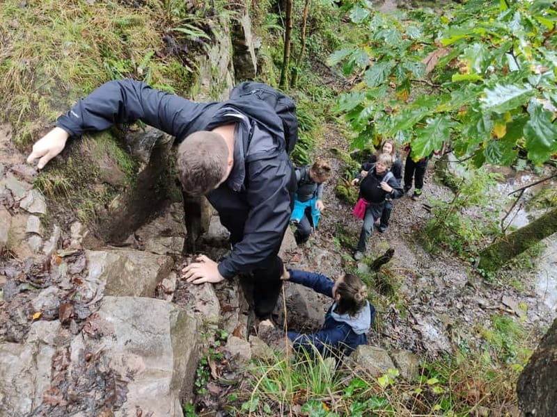 From Cardiff: Guided Hike to 8 Waterfalls in Brecon Beacons - Andy’s guiding style