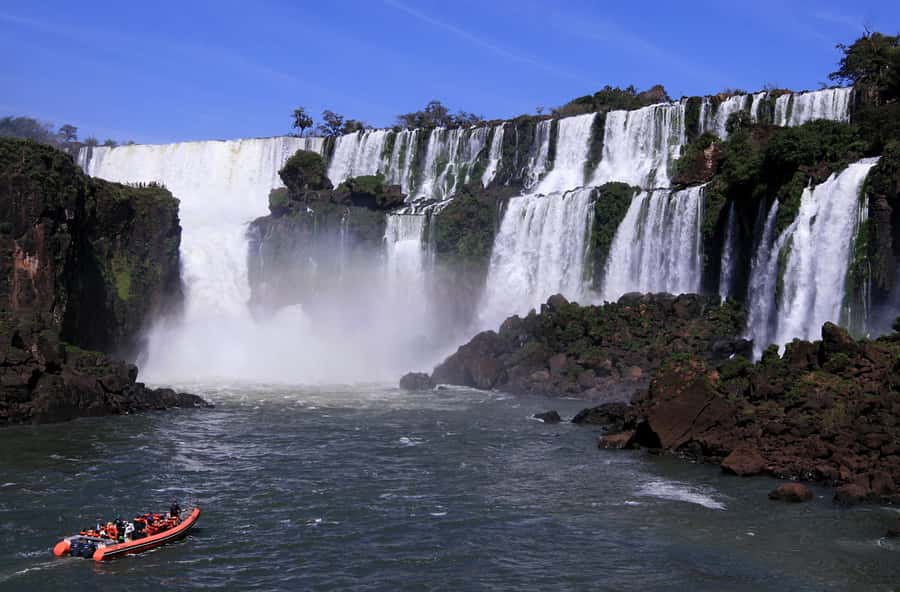 From Foz do Iguaçu: Iguazú Falls Boat Ride Argentina - The Upper Circuit and seven kilometers of walking