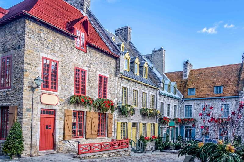 From Montreal: Quebec City and Montmorency Falls Day Trip - Meeting the coach in downtown Montreal
