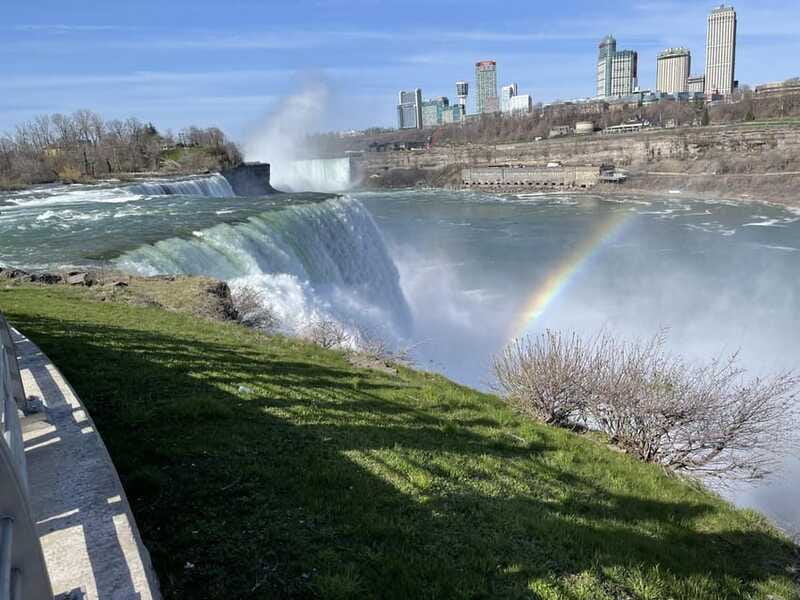 From NYC: Guided Niagara Falls Full-Day Trip - Cave of the Winds gets you even closer