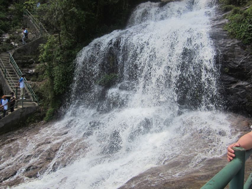 From Sapa: Waterfalls, Trekking and Tribal Villages Tour - The picnic lunch with local hosts