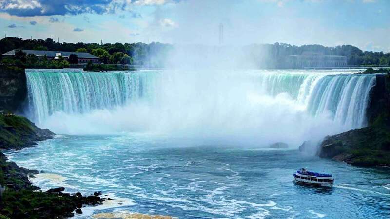 From Toronto: Niagara Falls Evening Tour With Boat Cruise - From Toronto to the Niagara River