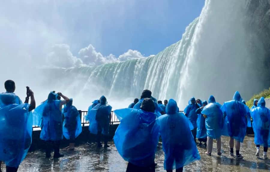 From Toronto: Niagara Falls Tour + Boat Ride and/or Journey - Choosing the Hornblower boat cruise