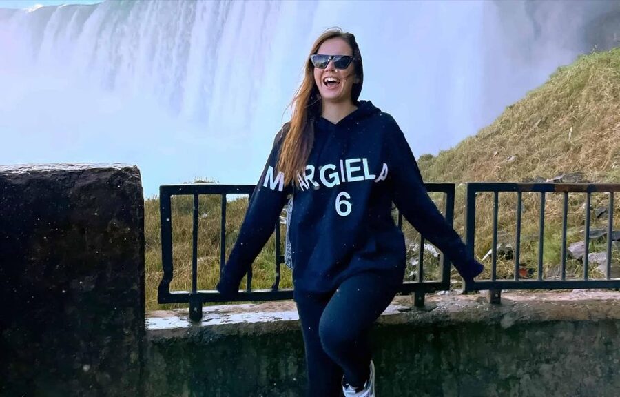 From Toronto: Niagara Falls Tour + Boat Ride and/or Journey - Free time that lets you set your own pace