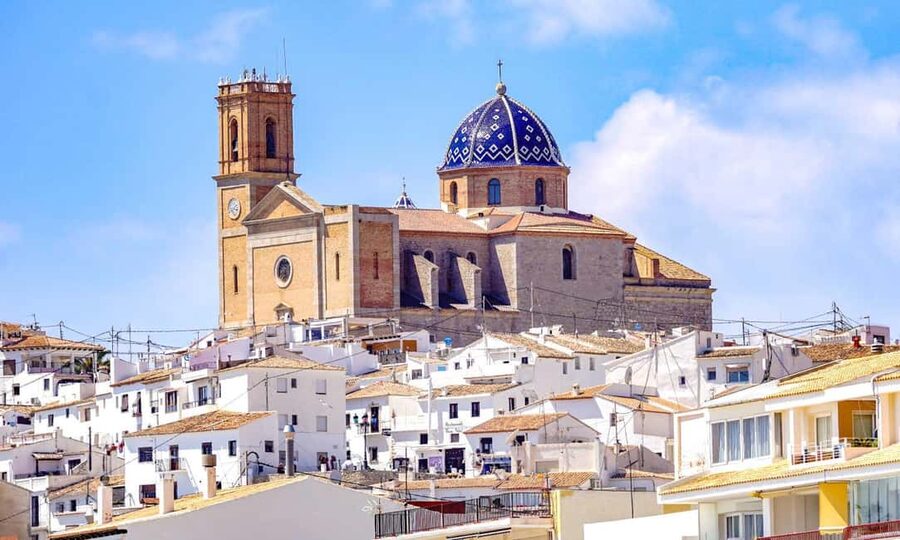 From Valencia: Trip to Guadalest, Altea, and entry to the Algar Waterfalls - Key points to know before booking