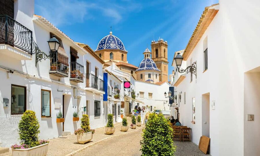 From Valencia: Trip to Guadalest, Altea, and entry to the Algar Waterfalls - Should you book the Guadalest, Altea, and Algar trip?