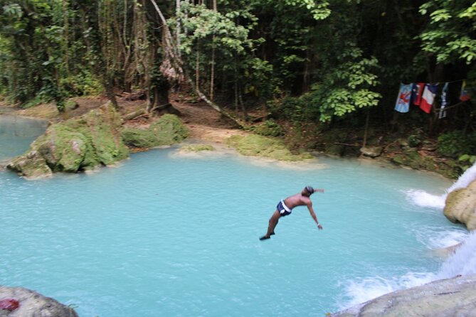 Full-Day Tour of Blue Hole and Dunn's River Falls, Including Fees - Why this Jamaica combination works
