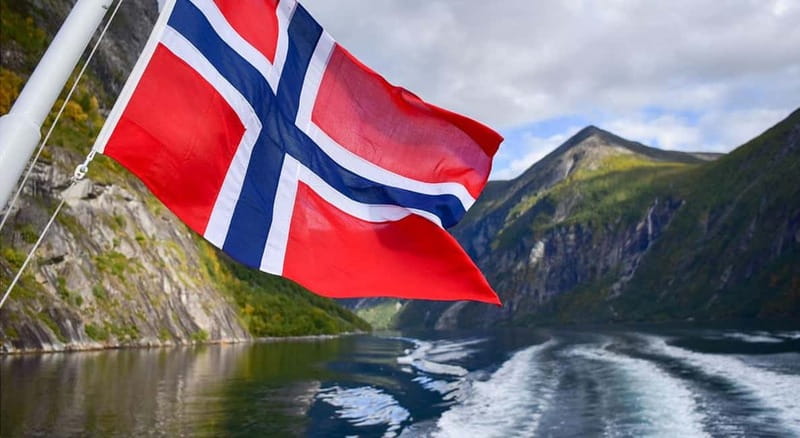 Geiranger: Fjord and Waterfalls Sightseeing Boat Trip - The practical details that can make or break the ride