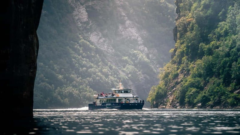 Geiranger: Fjord and Waterfalls Sightseeing Boat Trip - Why the Geirangerfjord boat ride is worth your time