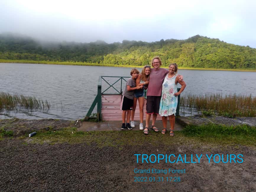 Grenada: Half-Day Island Tour with Waterfall Swim Stop - A five-hour introduction to Grenada
