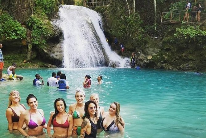 Horseback Ride, Blue Hole, Secret Falls, River Rafting & Tubing - Key points at a glance