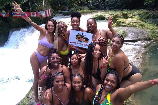 Horseback Ride, Blue Hole, Secret Falls, River Rafting & Tubing - Horseback riding: a less certain part of the package