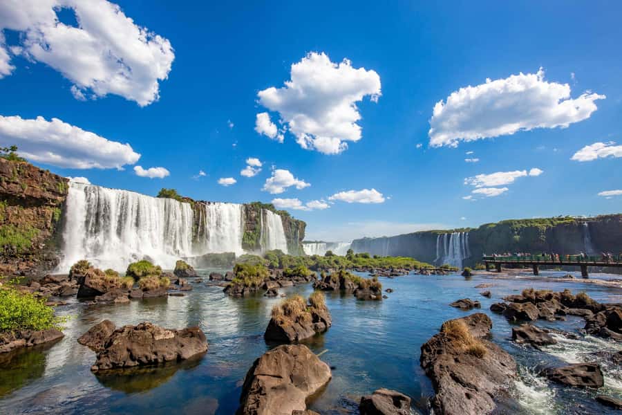 Iguazu Falls: Full-Day Tour of Brazil & Argentina Sides - Why seeing both sides changes Iguazu
