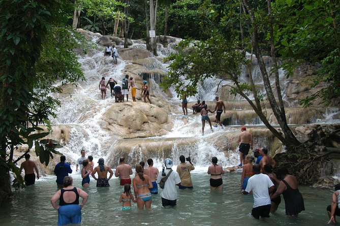 Jamaica Dunn's River Falls Party Cruise with Snorkeling - What to Pack and How to Prepare