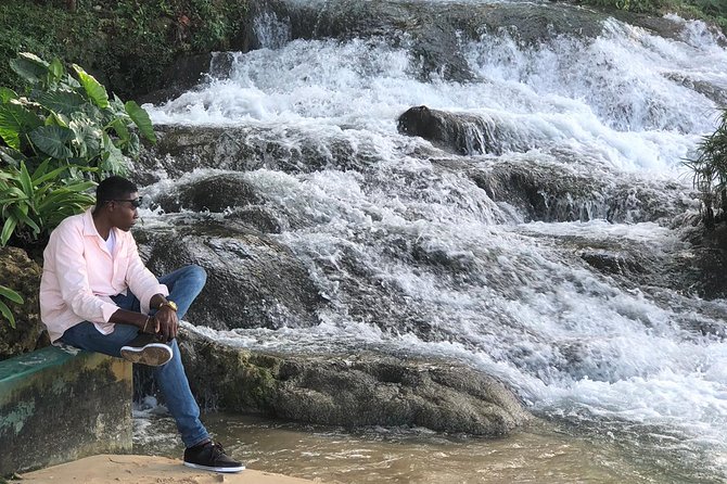 Jamaica Martha Brae River Rafting/Dunn’s River Falls Private Tour - Lunch, shopping, and timing choices