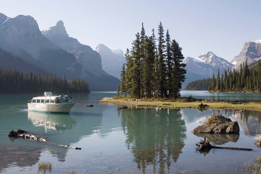 Jasper: Wildlife and Waterfalls Tour with Maligne Cruise - Key points to know before booking