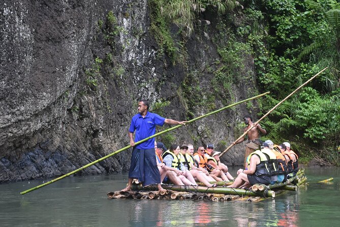 Jewel Of Fiji incl Fijian Village, waterfall & Lunch(Nadi Hotels) - The long road from Nadi to Navua