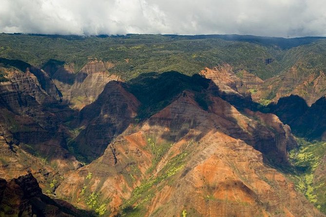Kauai Airplane Tour: Na Pali Coast, Waterfalls & Window Seats - The Na Pali Coast, Kauai’s main event