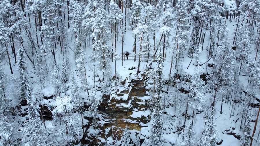 Korouoma: Frozen Waterfall Hiking Tour - Why Korouoma’s frozen waterfalls are worth the drive