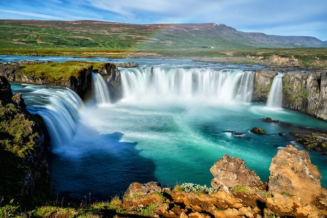 Lake Myvatn, Hot-Springs & Godafoss Waterfall Tour from Akureyri - Why this northern Iceland tour works