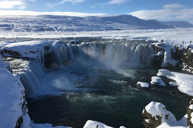 Lake Myvatn Private Day Tour Mývatn, Godafoss Waterfall for Cruise Ships - Grjotagja Cave and the continental rift