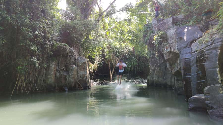 Lombok: Waterfall Benang Kelambu & River Rafting Trip - The guides make a real difference