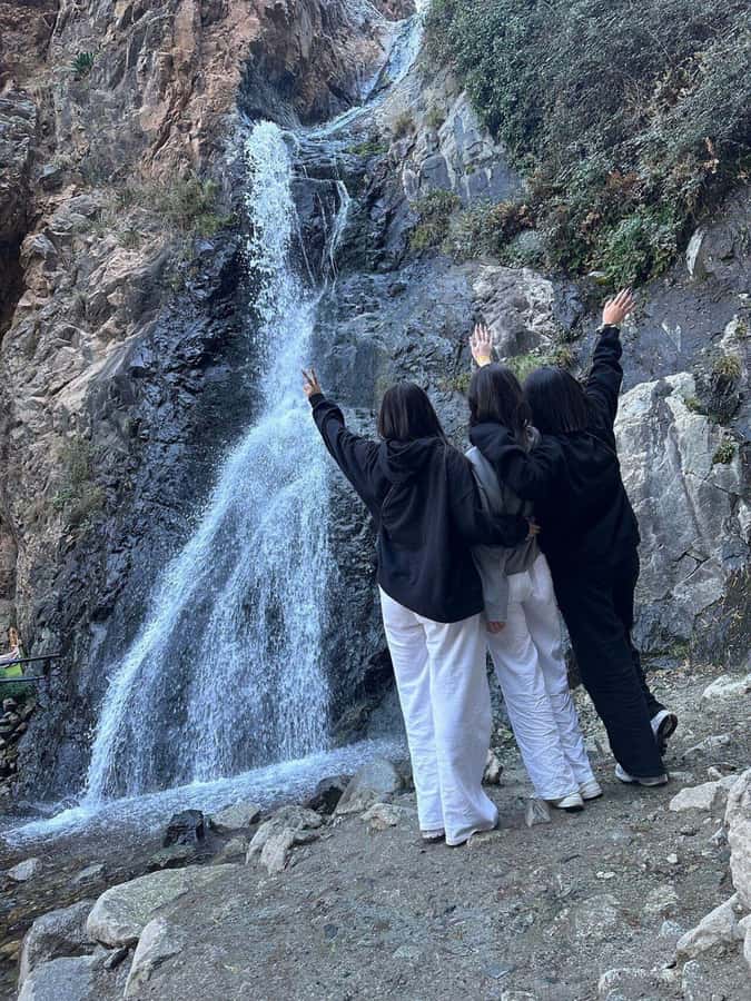 Marrakech: Atlas Mountains, Ourika Valley, Waterfall & Lunch - Tnin Ourika and the short village stop