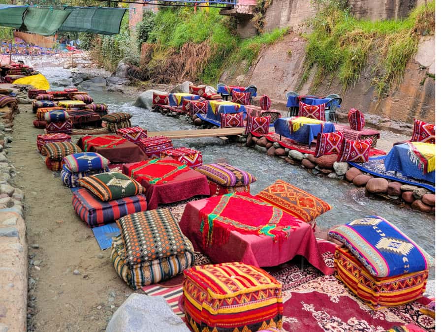 Marrakech: Ourika Valley & Waterfalls Guided Tour with Lunch - Arriving in Setti Fatma and meeting the mountain guide