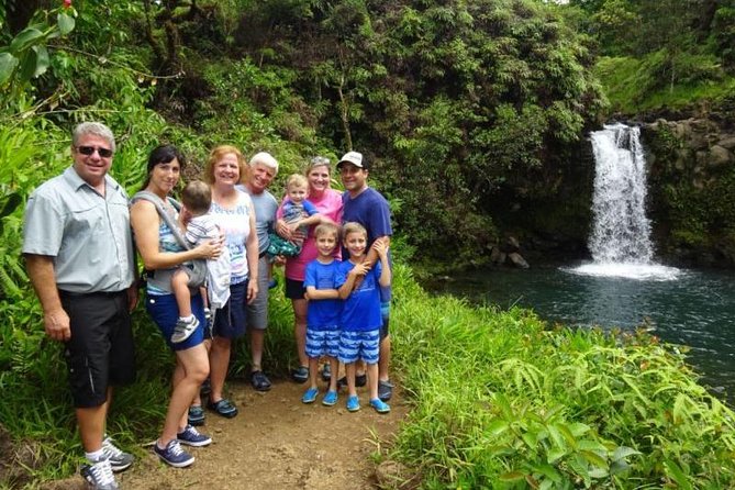 Maui: Famous Road to Hana Waterfalls and Lunch by Mercedes Van - Wai‘anapanapa’s black sand coast