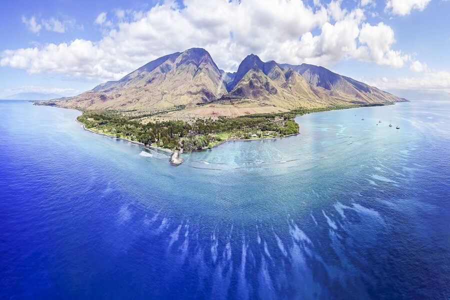 Maui: Road to Hana Helicopter & Waterfall Tour with Landing - Who should book this flight?