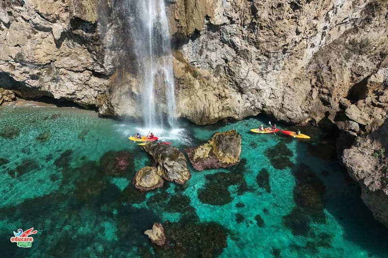 Nerja: Free kayaking route (without a tour guide). 2.5-hour tour. Nerja-Maro Waterfall. - Burriana Beach is the practical starting point