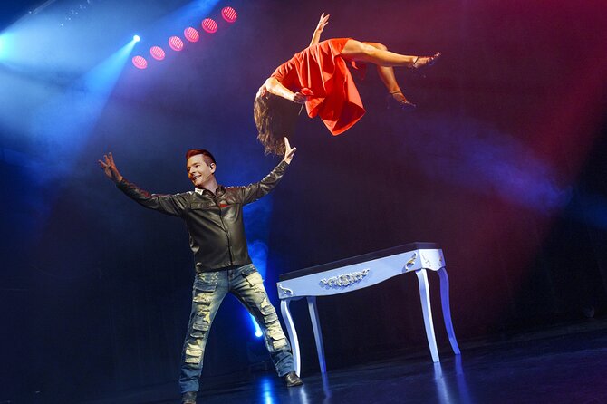 Niagara Falls, Canada: Wild Magic Show Ticket - What happens during the 90-minute Wild Magic show