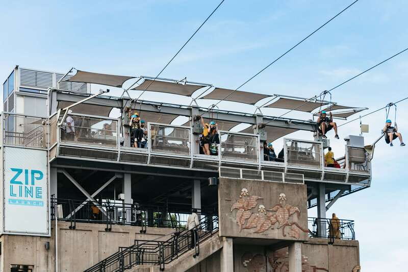 Niagara Falls, Canada: Zipline to The Falls - Arriving at the Falls Observation Landing Deck