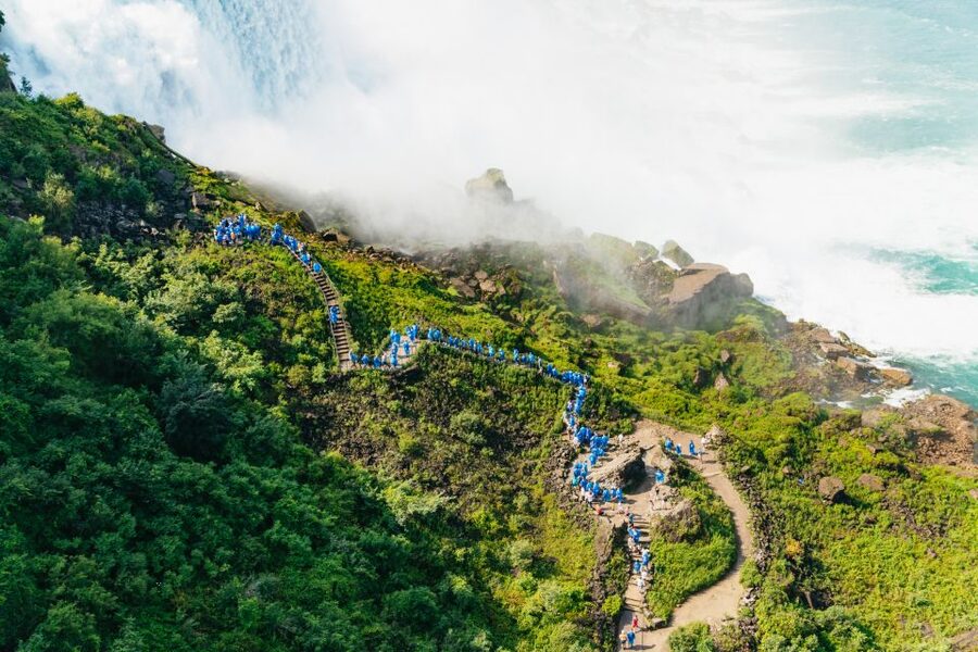 Niagara Falls: Cave of the Winds, Boat Ride, & Trolley Tour - The guides are a major part of the experience