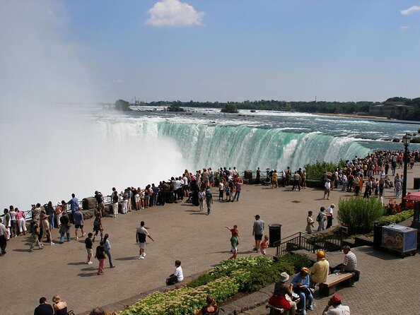 Niagara Falls Day Tour Includes Boat Cruise, Winery Stop & Lunch - Key points at a glance