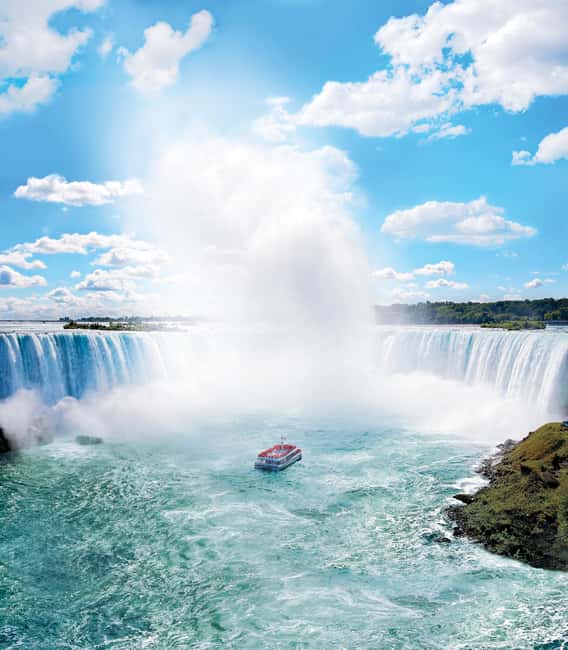 Niagara Falls: Early Access Boat & Journey Behind the Falls - The guides make the difference