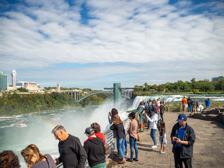 Niagara Falls: Maid of the Mist & Cave of the Winds Tour - The 45-minute Maid of the Mist boat ride