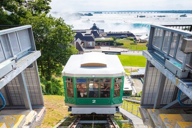 Niagara Falls Tour: Boat Cruise, Journey Behind Falls and Skylon - Practical advice for a smoother visit