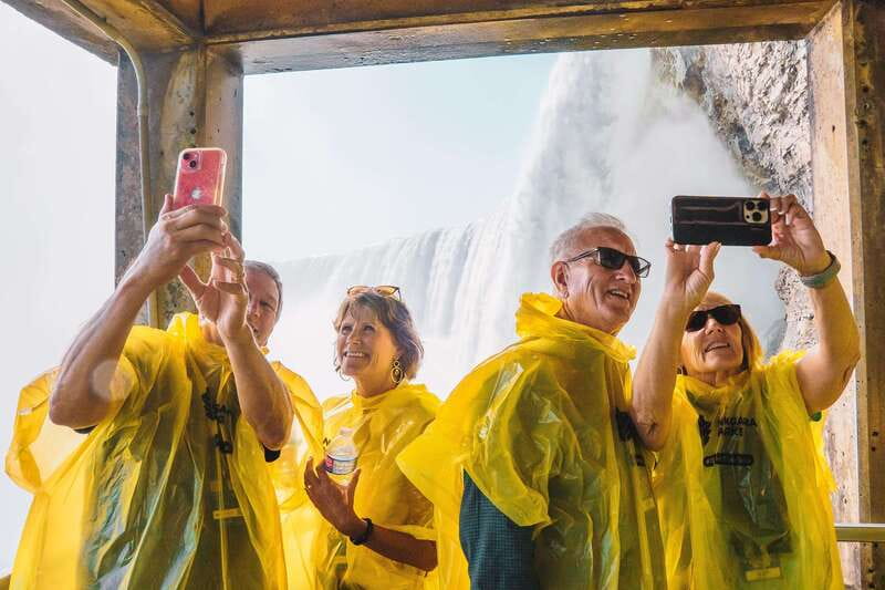 Niagara Falls Tour: Boat Ride, Journey Behind Falls and more - Key points at a glance
