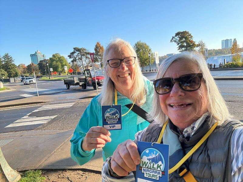 Niagara Falls Tour: Boat Ride, Journey Behind Falls and more - Table Rock and the riverfront viewpoints