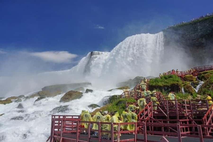 Niagara Falls USA: Cave of the Winds & Maid of the Mist Ride - What the guide adds