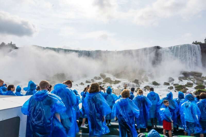 Niagara Falls, USA: Maid of Mist & Cave of Winds Combo Tour - A four-hour introduction to all three Niagara Falls