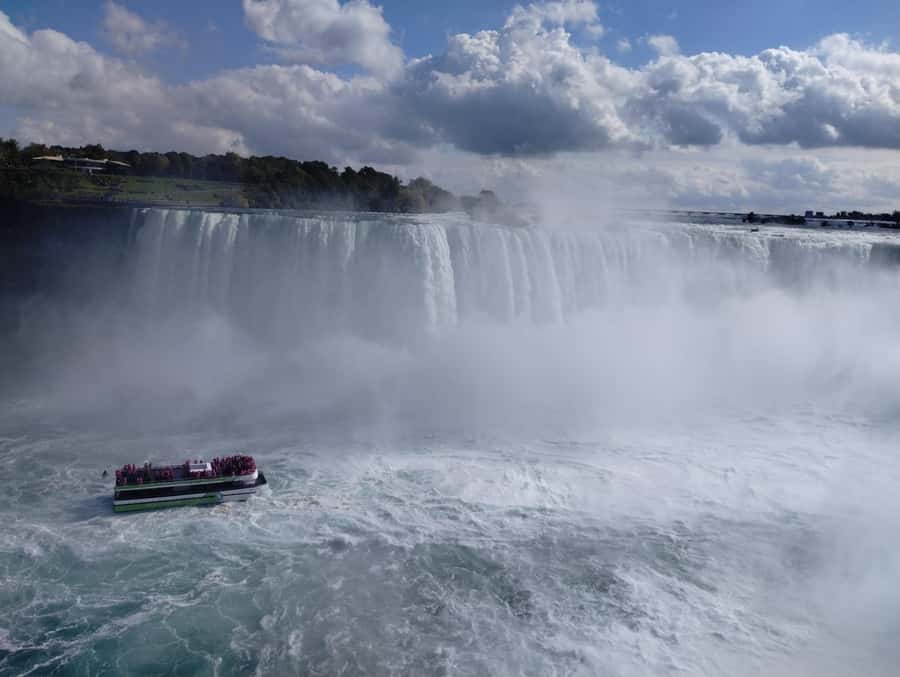 Niagra Falls, USA Side: Boat, Cave and Shuttle pass Tour - Luna Island, Terrapin Point, and the included extras