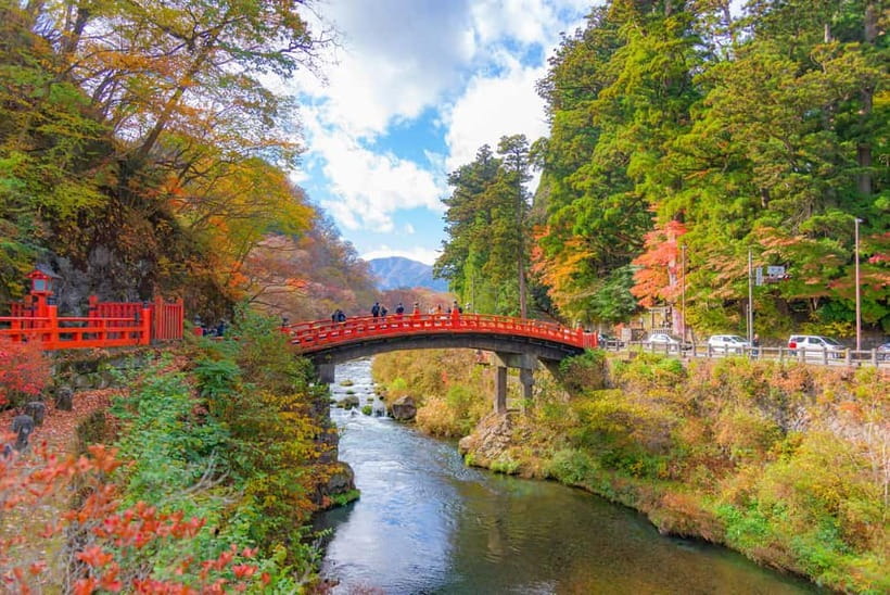 Nikko: Kegon Falls, Lake Chuzenji & Toshogu Temple - The first glimpse of Shinkyo Bridge