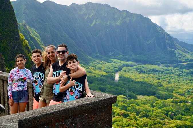 Oahu in a Day: Waterfall - Food Trucks - Lookouts - Small Crowds - Halona Blowhole and Makapuʻu Point