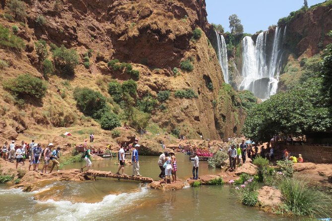 Ouzoud Waterfalls Guided Hike and Boat Trip from Marrakech - The boat ride at the bottom of the falls