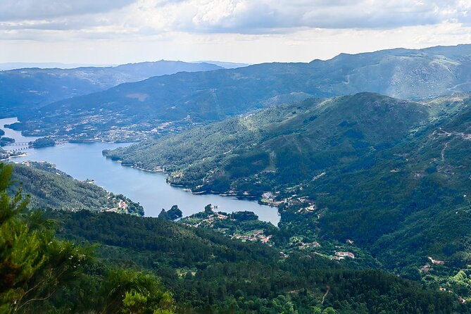 Peneda - Gerês National Park Lagoons and Waterfalls -Private Tour - What the food arrangements really include