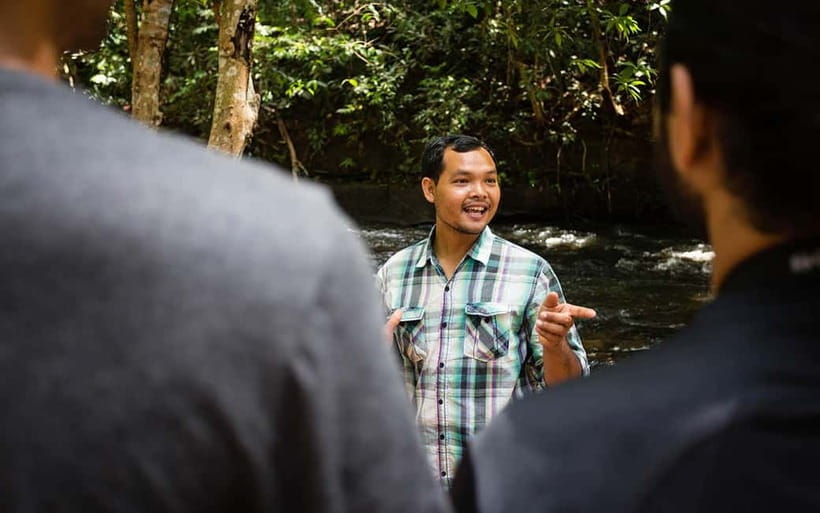 Phnom Kulen Waterfall & the Sacred 1000 Lingas (with Lunch) - The Thousand Lingas and the sacred riverbed